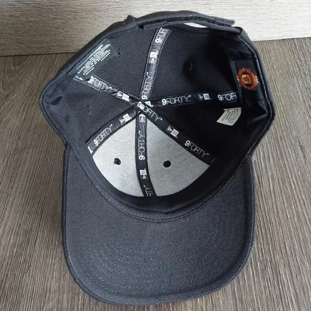 Youth New Era Black Manchester United 9FORTY Adjustable Hat